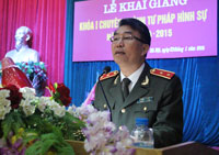 Khai giảng năm học 2014-2015 khóa 1 chuyên ngành Tư pháp hình sự